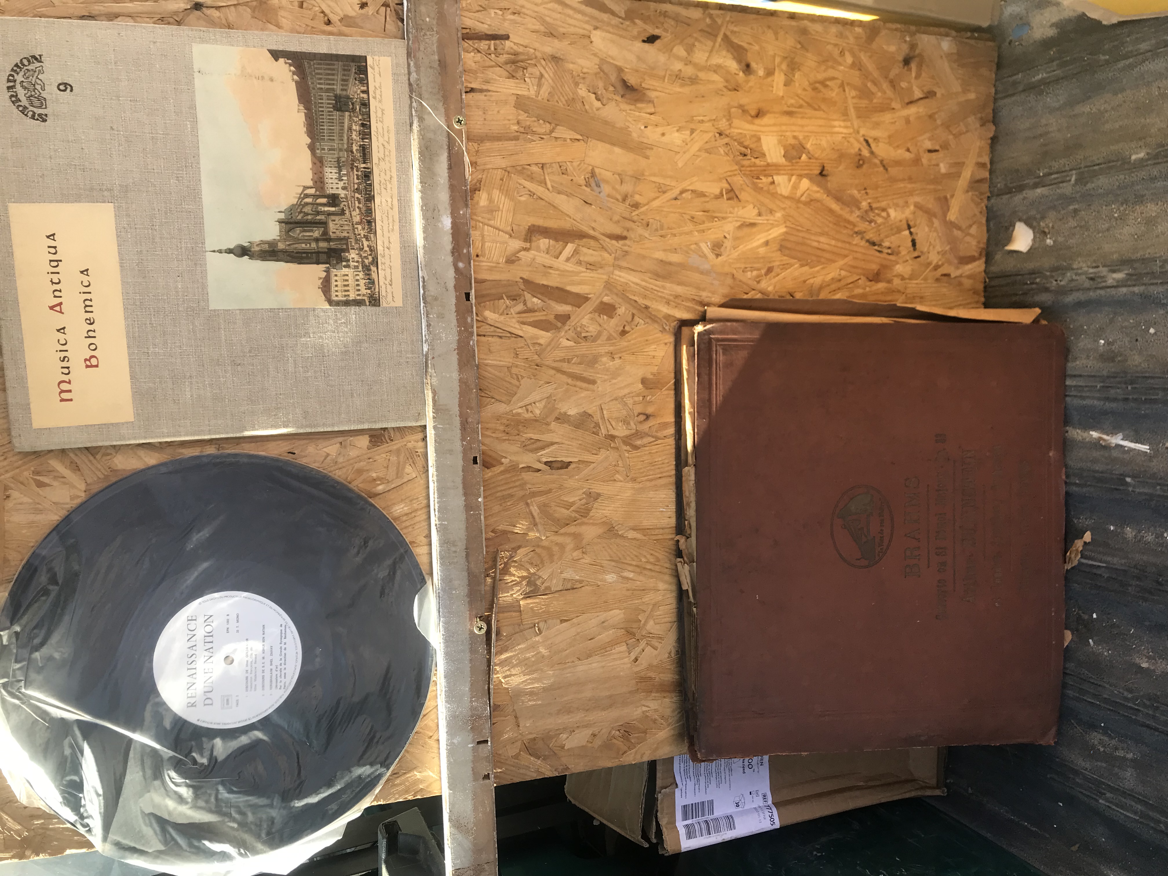 Vinyls EM 1 (8)
